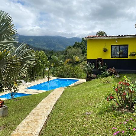 Alojamiento Campestre. San Carlos, Antioquia. Hotel Ngoại thất bức ảnh