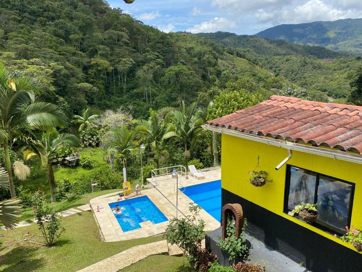 Alojamiento Campestre. San Carlos, Antioquia. Hotel Ngoại thất bức ảnh